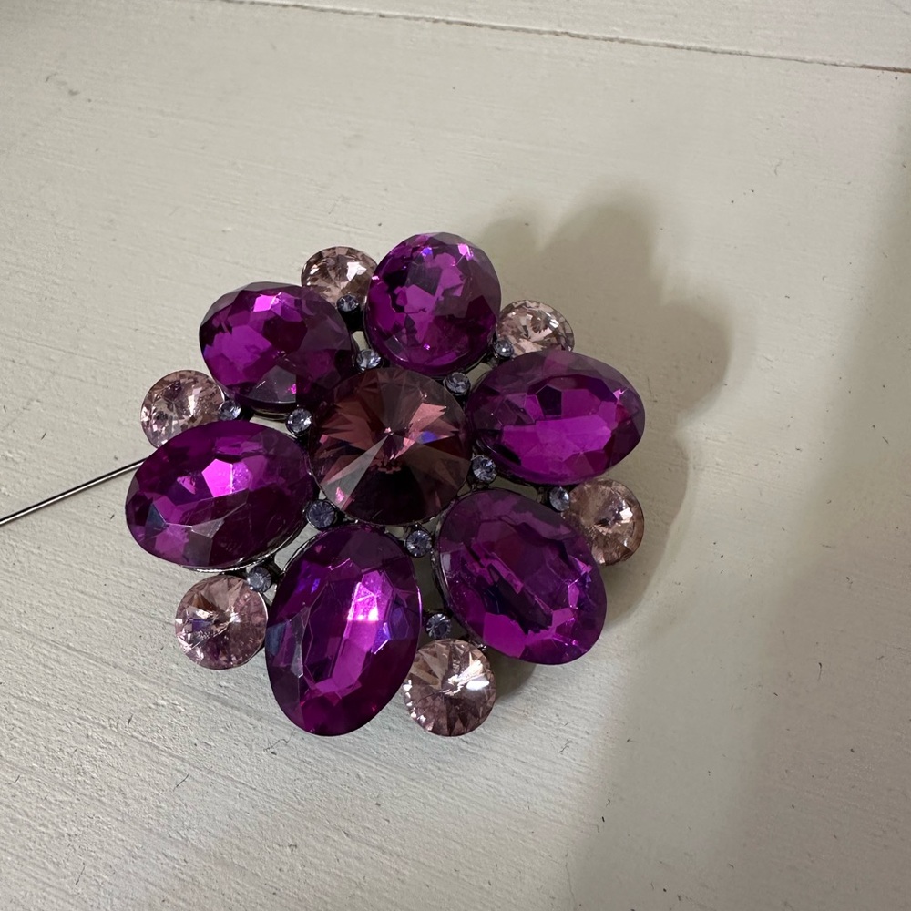Vintage flower pin